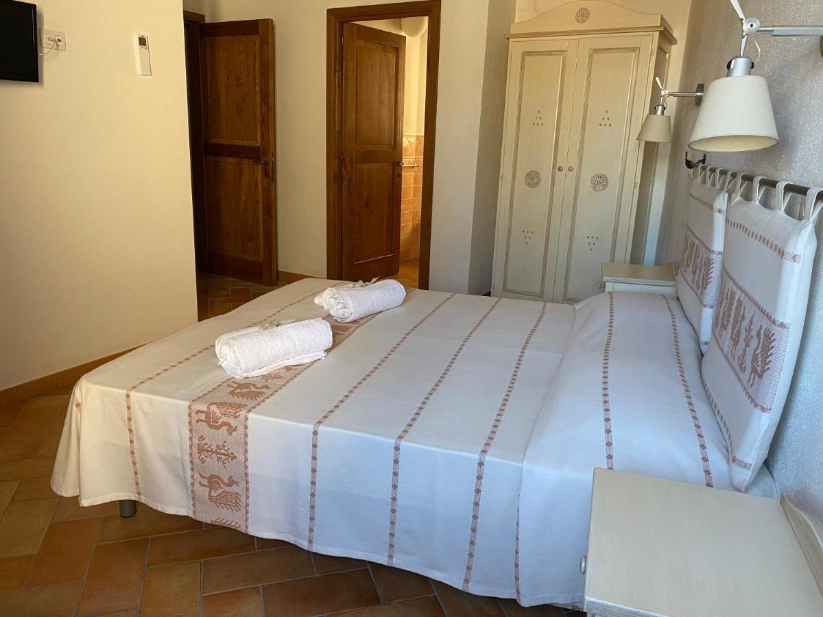 Hotel Bed And Bike Antico Mulino Aglientu Exteriér fotografie